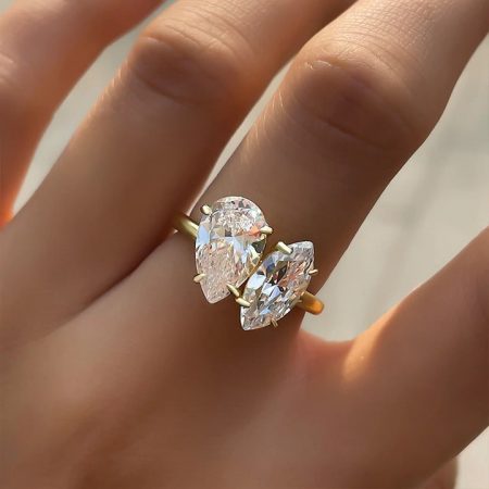 Unique-Two-Stone-Toi-et-Moi-Engagement-Ring-with-Hand