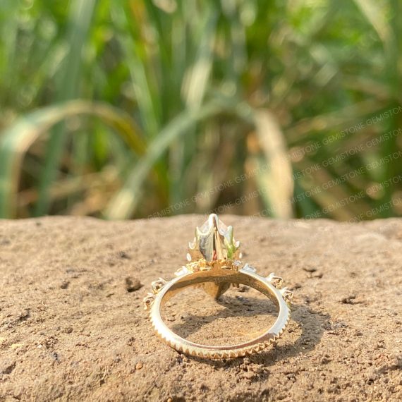 Shop Vintage Marquise Cut Moissanite Engagement Ring For Women | Gemistone