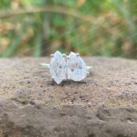 Marquise & Pear Cut Moissanite Toi et Moi Engagement Ring