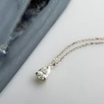 pear-diamond-necklace