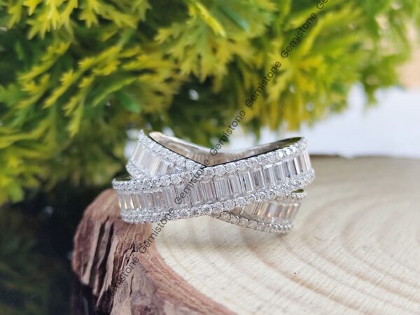 Baguette Crossover Ring
